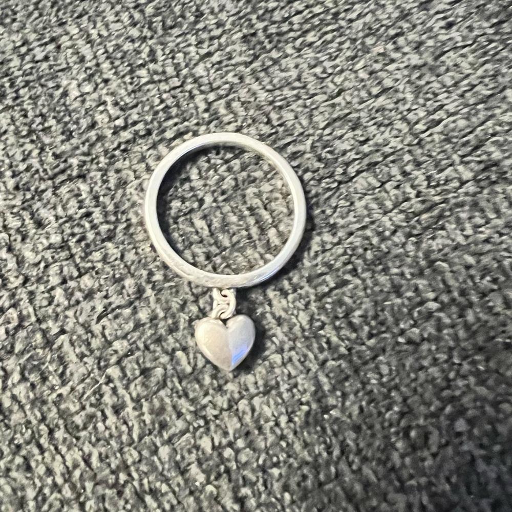 James Avery Silver Heart Dangle Ring 10.5